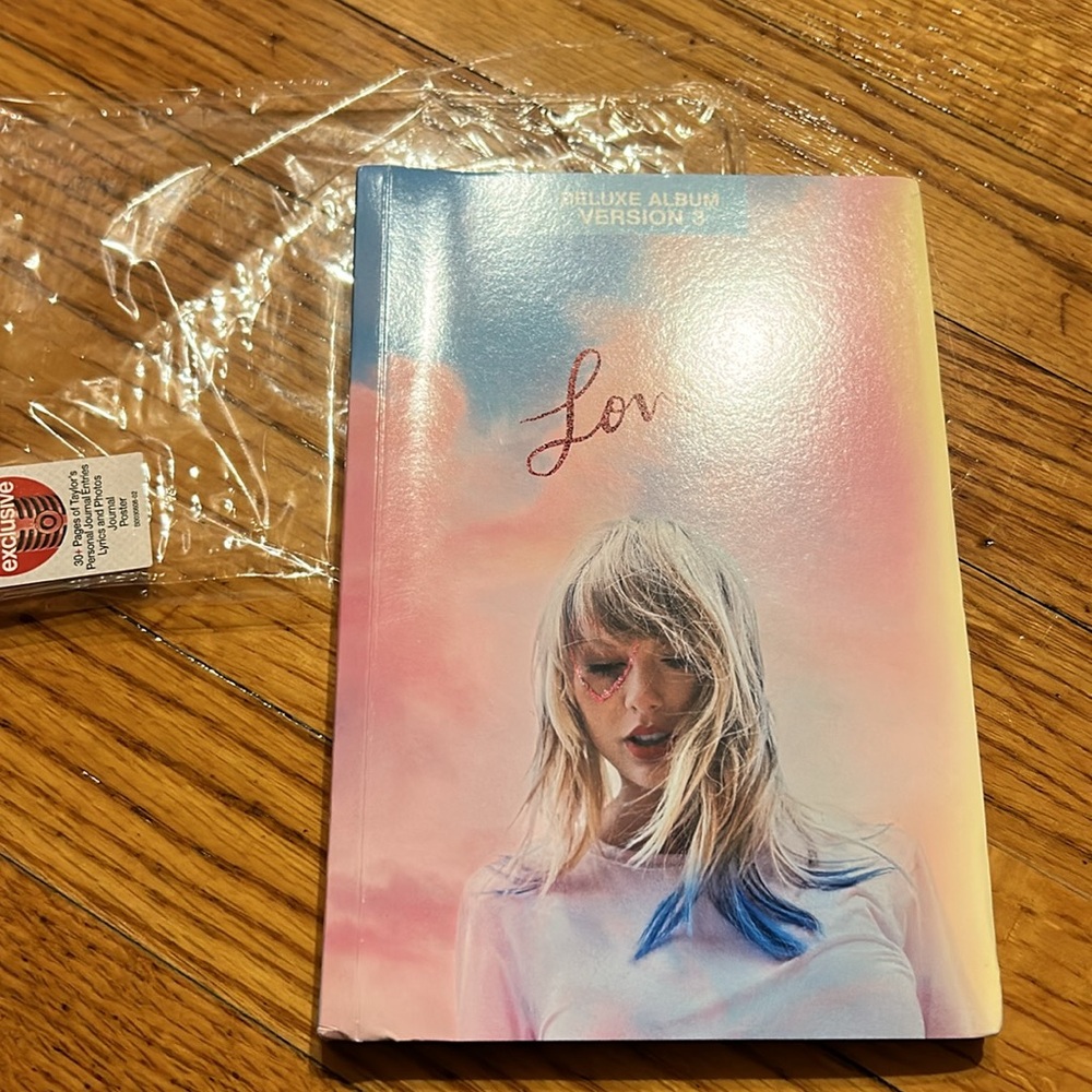 Taylor Swift Lover Target deluxe album cd journal Version 3 - Picture 3 of 7